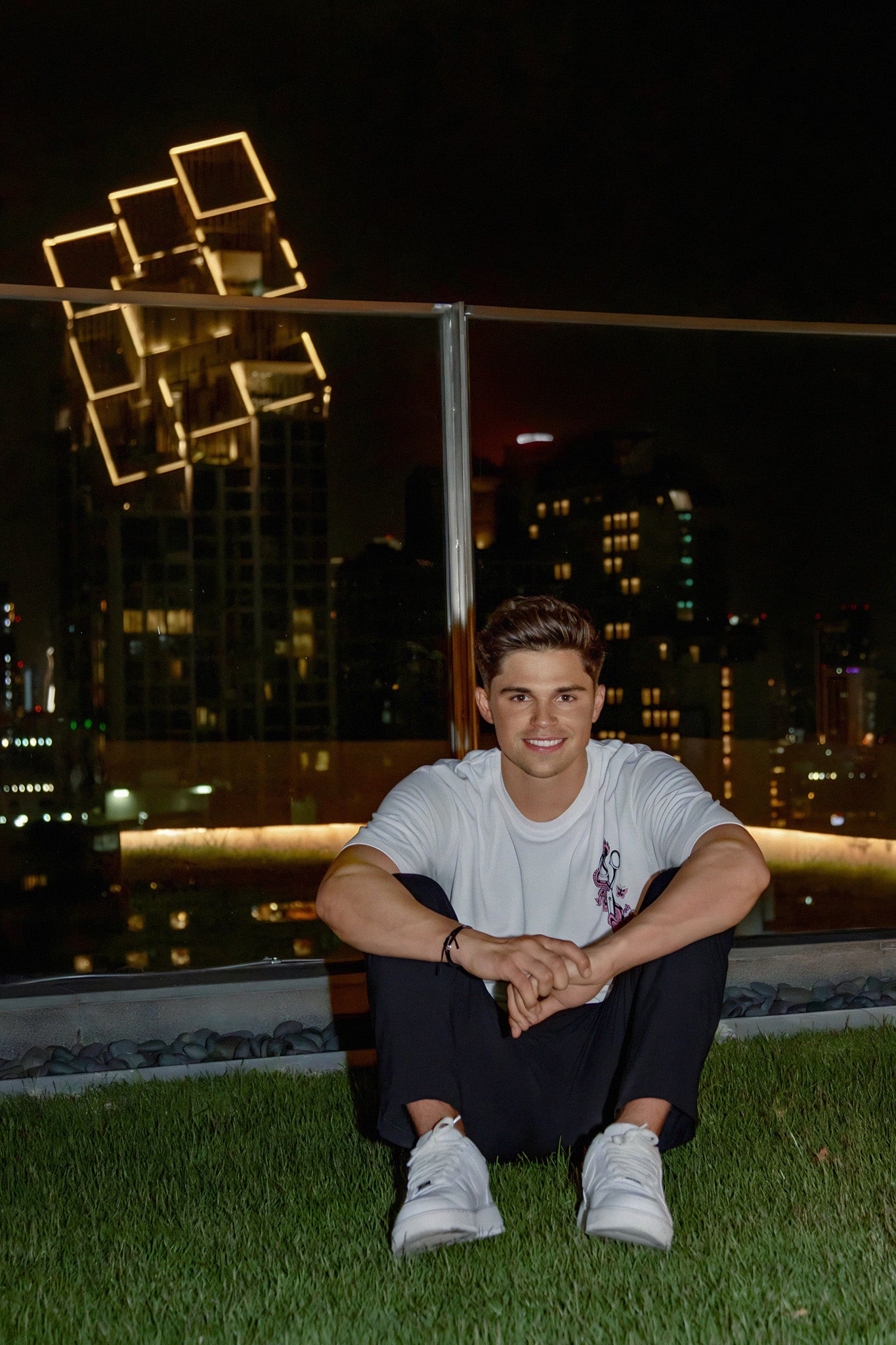 Megapolis Night